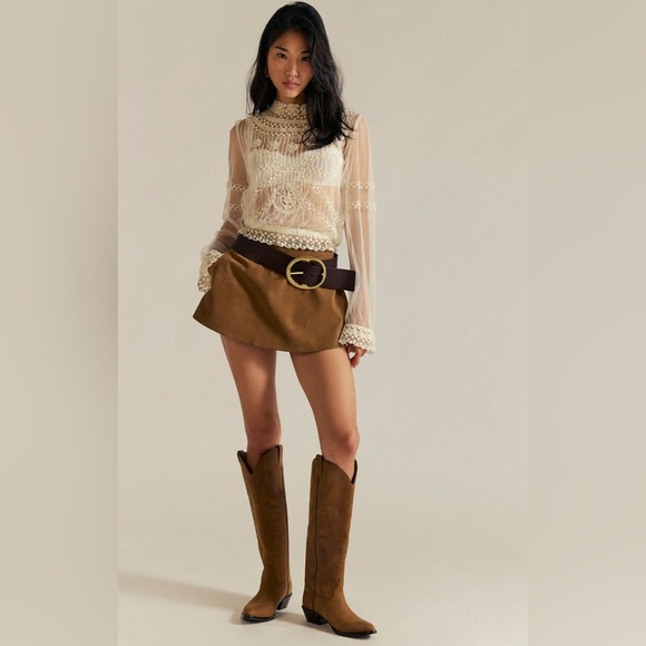 Paradise Found Suede Skort NWOT coriander - Picture 3 of 6